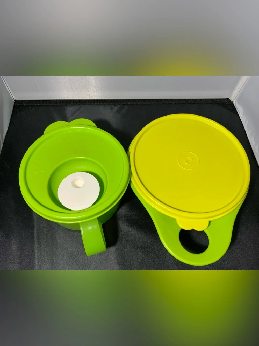 Green Tupperware Soup Mug 16oz & Thatsa Extra Mini Bowl 2 1/2c USED